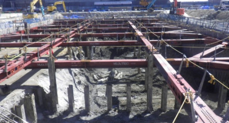 建築根切り外構工事