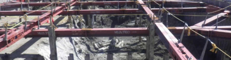 建築根切り外構工事