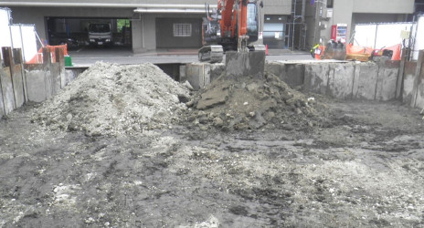 建築根切り工事